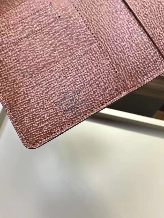 Louis vuitton monogram canvas passport cover M60181
