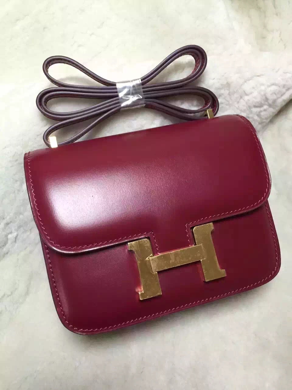 Hermes original box leather small constance bag C019 bordeaux