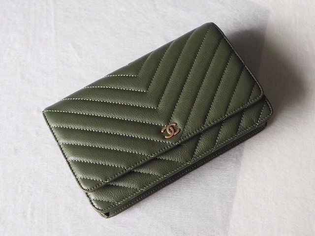 CC original lambskin leather woc chain bag 33814-2 olive