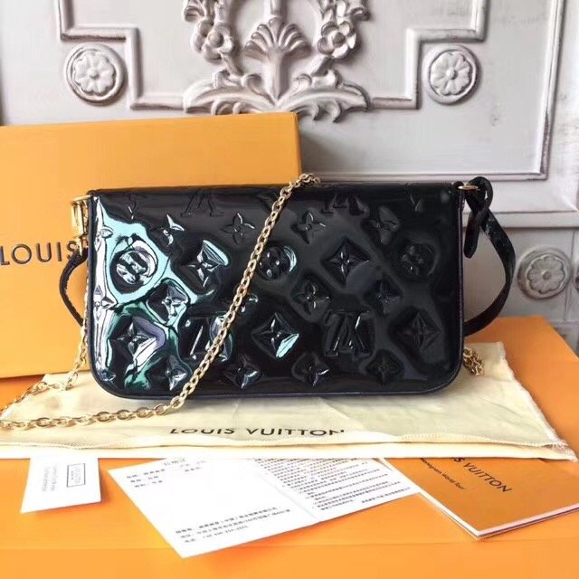 2018 louis vuitton original monogram vernis pochette felicie M61469 black