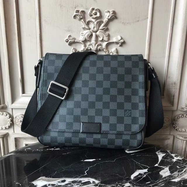 Louis vuitton original damier graphite district bag pm N41260