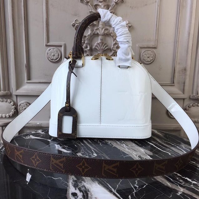 2018 louis vuitton original patent calfskin alma BB M51904 white