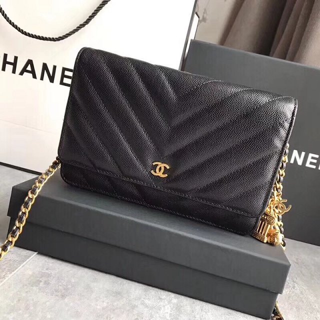 CC original grained calfskin woc chain bag 80983 black