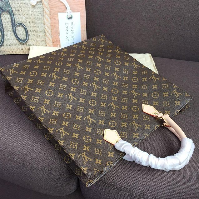 2019 louis vuitton original monogram canvas sac plat bag M51140