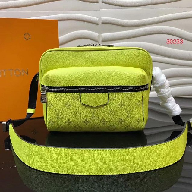 Louis vuitton original monogram outdoor messenger bag M30239 yellow