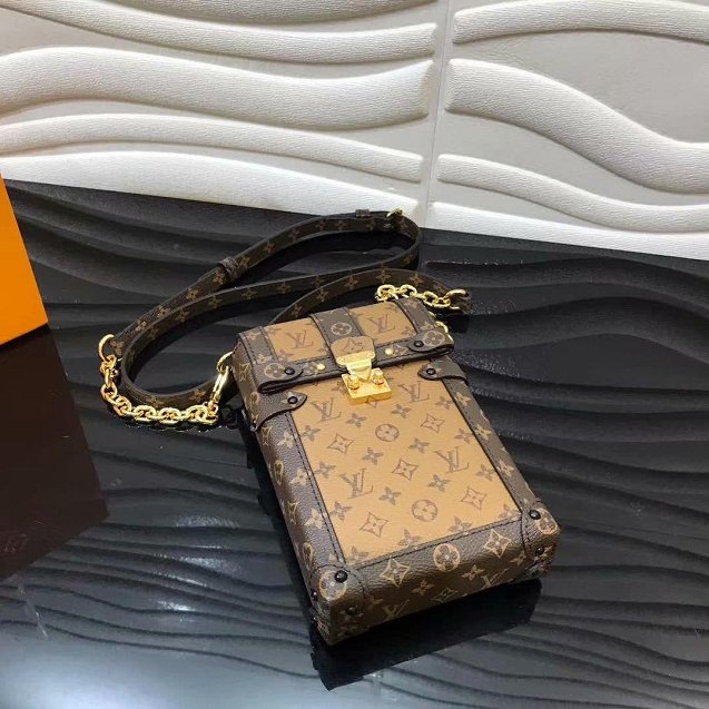 Louis vuitton original monogram reverse phone case M63914