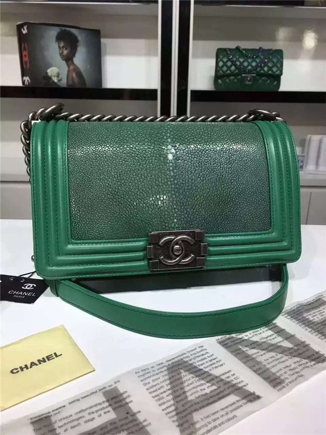 CC original genuine stingray skin boy bag A67086 green