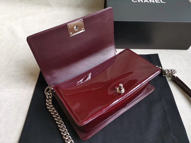 CC original handmade patent calfskin medium boy handbag HA67086 bordeaux