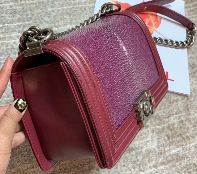 CC original genuine stingray skin boy bag A67086 bordeaux