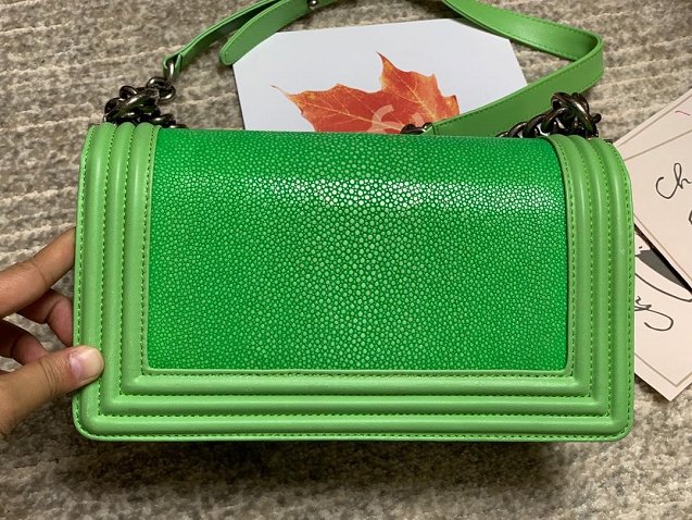 CC original genuine stingray skin boy bag A67086 bright green