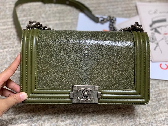 CC original genuine stingray skin boy bag A67086 olive