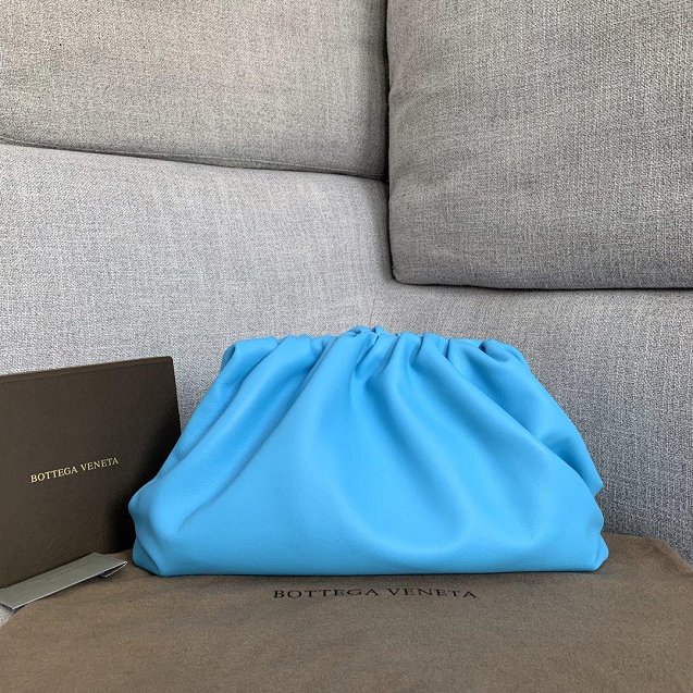 2019 BV original calfskin large pouch 576227 sky blue