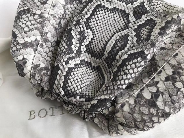 2019 BV original python leather large pouch 576227 grey