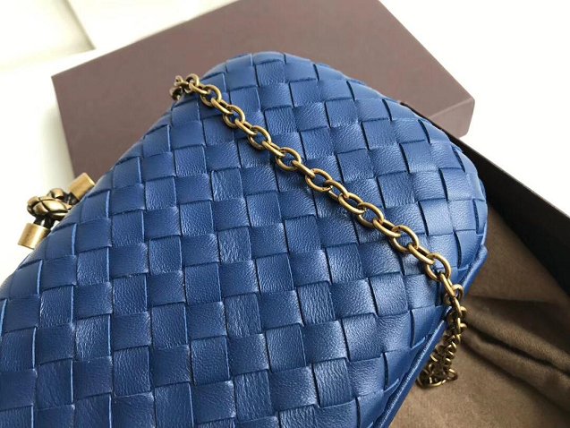 BV original lambskin chain knot clutch 498478 blue