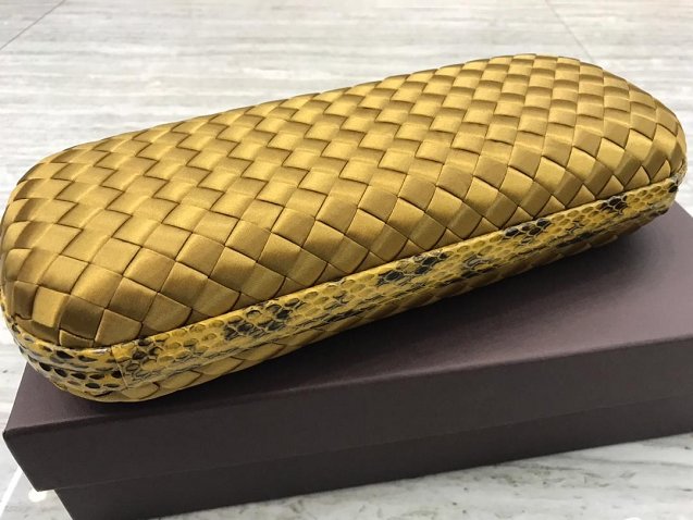 BV original silk large stretch knot clutch 202031 gold