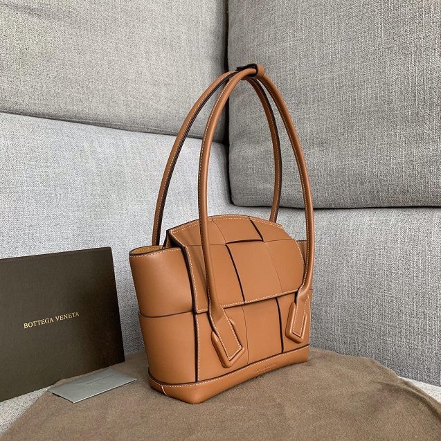 2019 BV original calfskin small arco 33 bag 575943 caramel