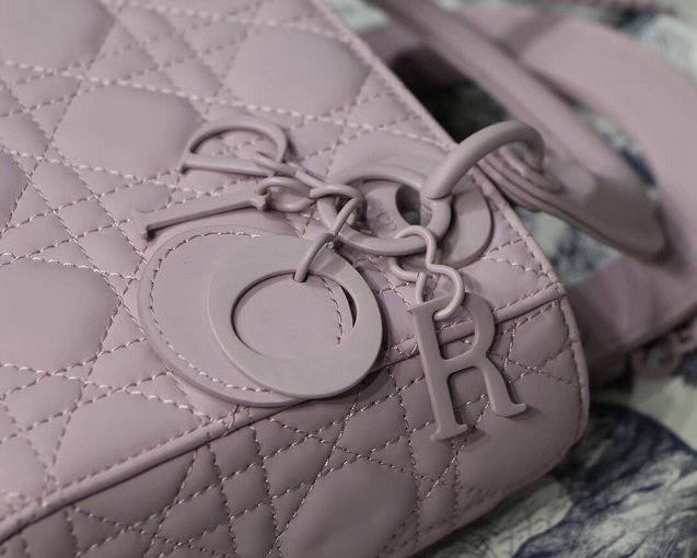 2019 Dior original lambskin mini lady dior ultra-matte bag M0505 pink