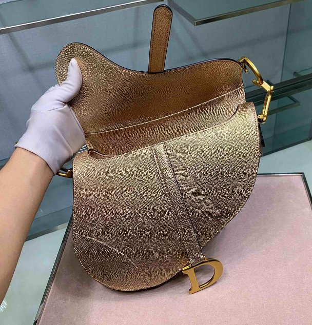 2019 Dior original grained calfskin saddle bag M0446 gold