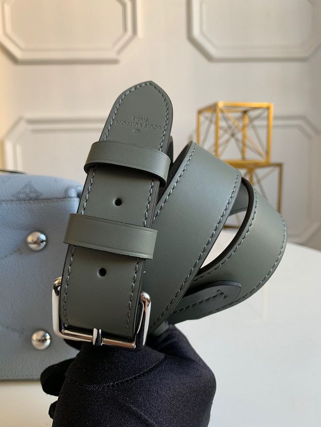 2020 louis vuitton original mahina leather muria bucket bag M55906 sky blue