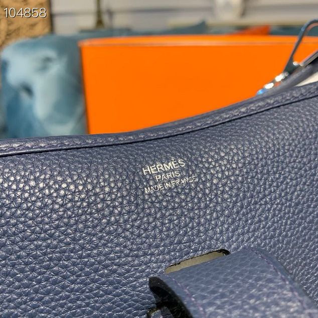 Hermes original togo leather evelyne pm shoulder bag E28 navy blue