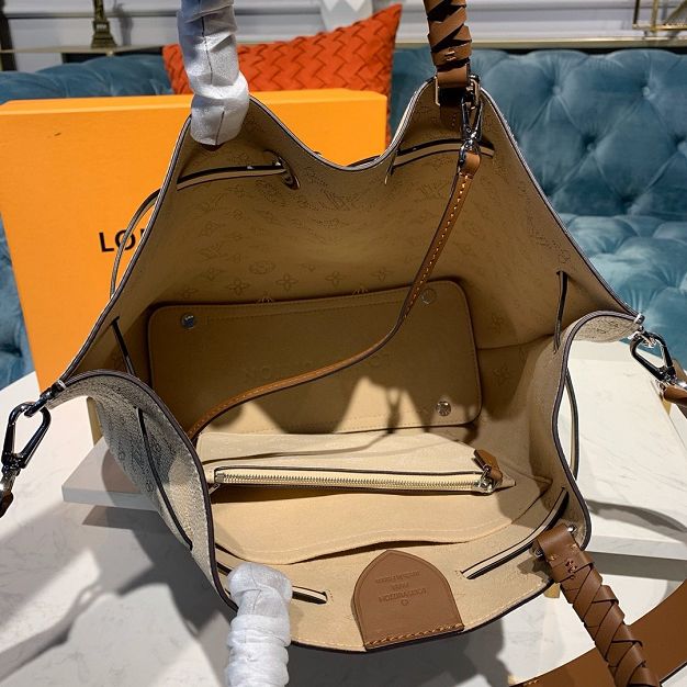 Louis vuitton original mahina leather girolata handbag M53915 beige