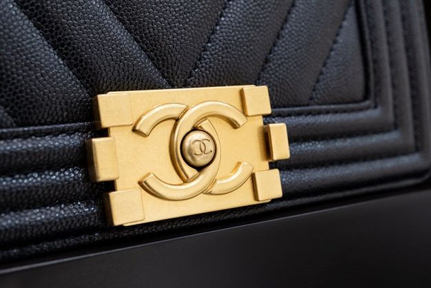 CC original customized grained calfskin small boy handbag A67085-2 black