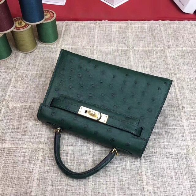 Hermes handmade genuine 100% ostrich leather kelly 19 bag K019 green