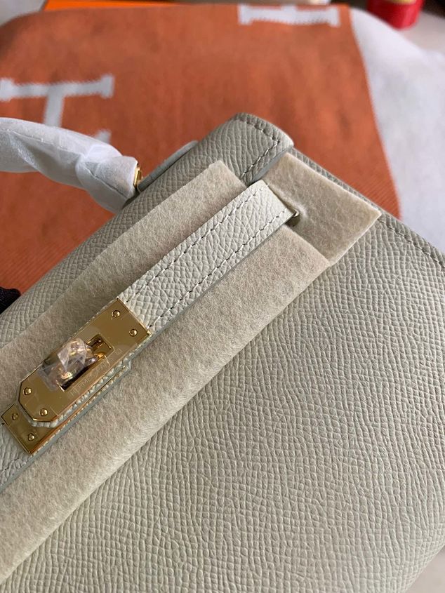 Hermes original epsom leather mini kelly 19 bag K0019 white