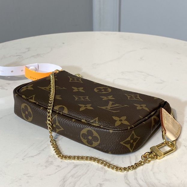 Louis vuitton origianl handmade monogram mini pochette accessoires M58009