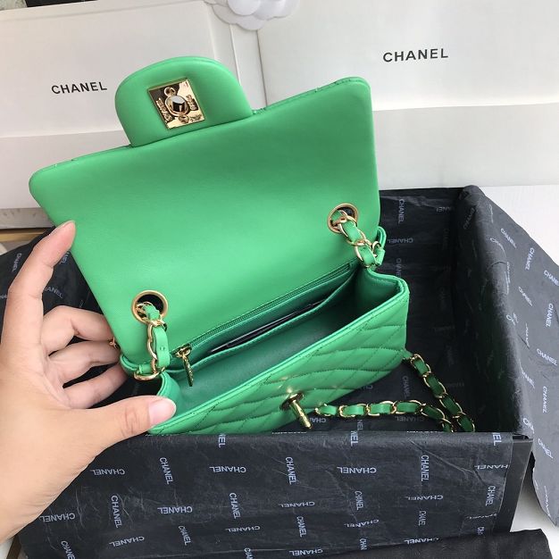 CC original lambskin super mini flap bag A35200 green