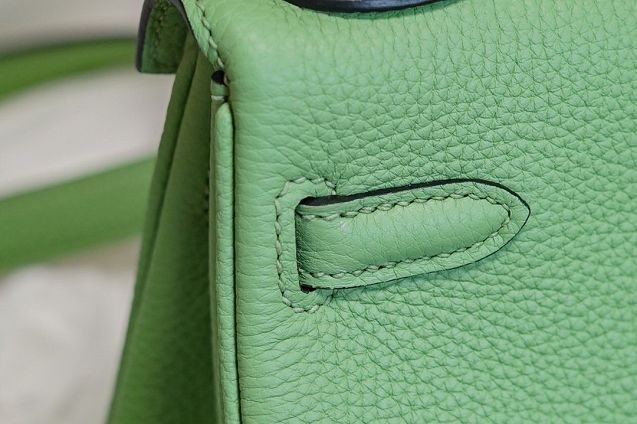 Hermes original togo leather kelly 25 bag K25 vert criquet