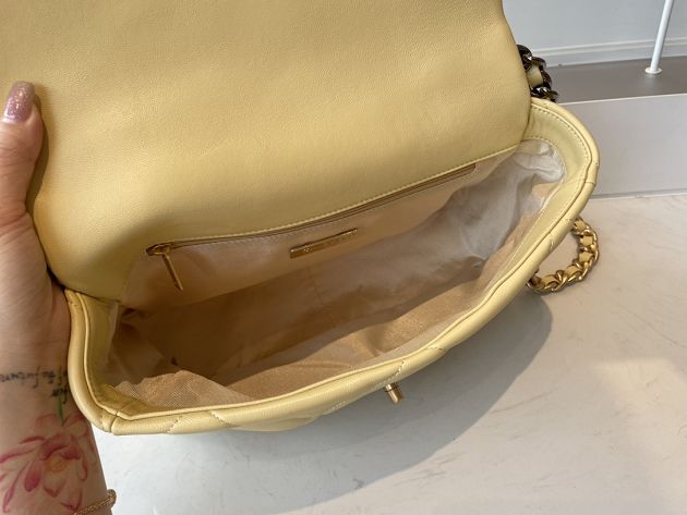2021 CC original lambskin medium 19 flap bag AS1161 light yellow