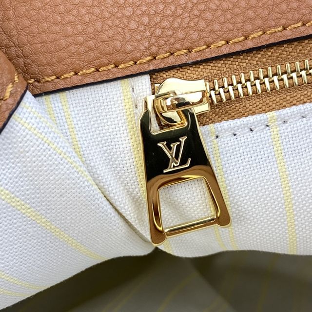 Louis vuitton original monogram raffia onthego mm M57723 tan