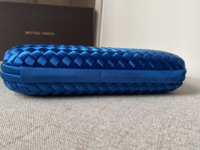 BV original silk knot clutch 202031 blue