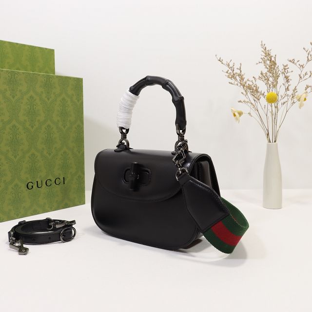 2022 GG original calfskin small top handle bag 675797 black