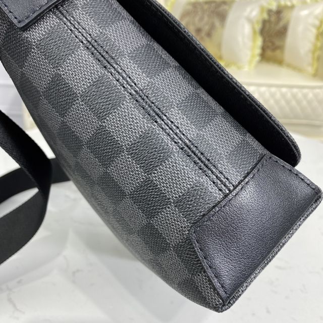 Louis vuitton original damier graphite district messenger bag pm N40349 