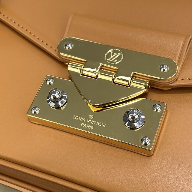 2022 Louis vuitton original calfskin swing handbag M20396 brown