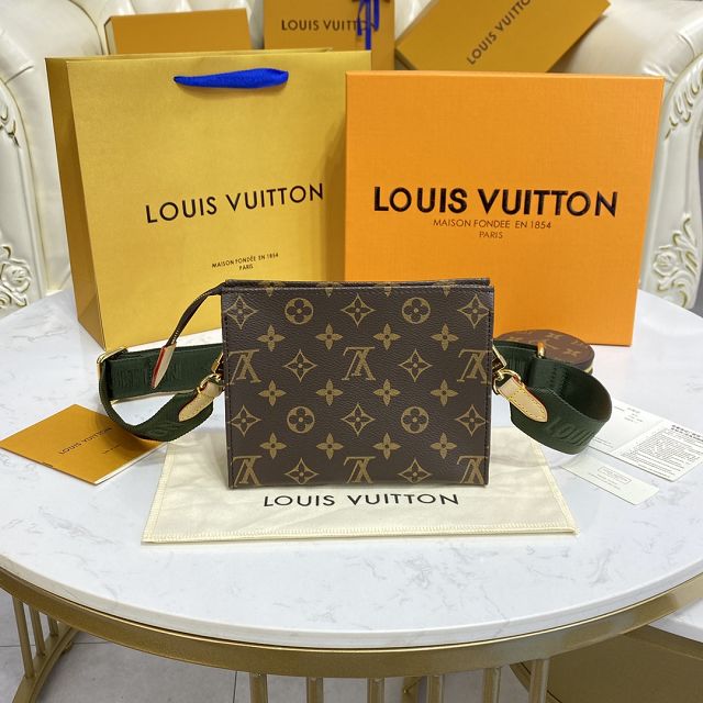 Louis Vuitton monogram canvas toiletry pouch M47546