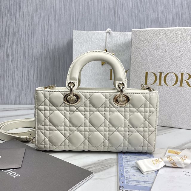 Dior original lambskin lady D-Joy bag M0540C white