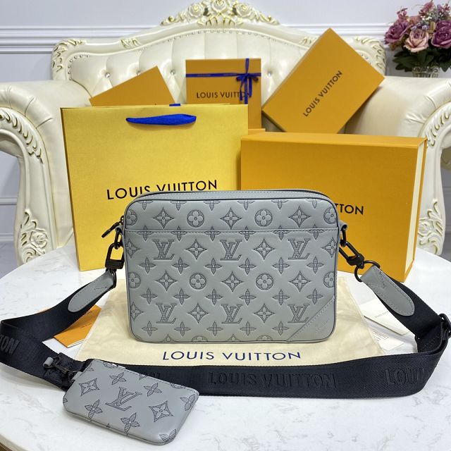 Louis vuitton original monogram calfskin messenger bag M46104 grey