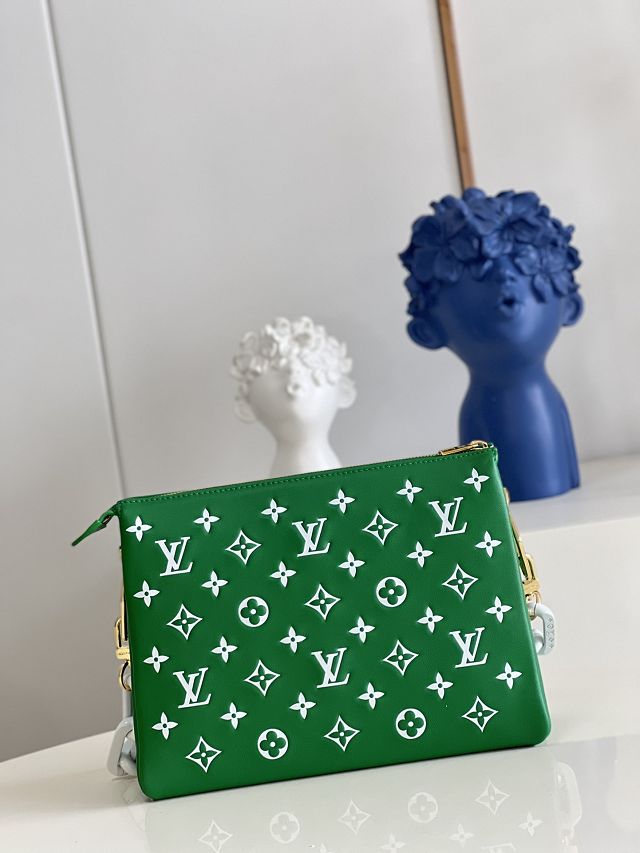 2023 Louis vuitton original lambskin coussin pm bag M57790 green