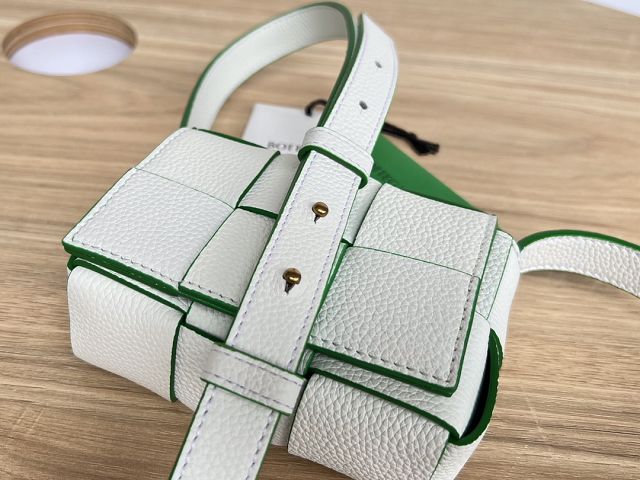 BV original grained calfskin mini cassette bag 666688 white&green