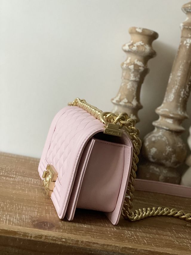 CC original lambskin small boy handbag A67085 light pink