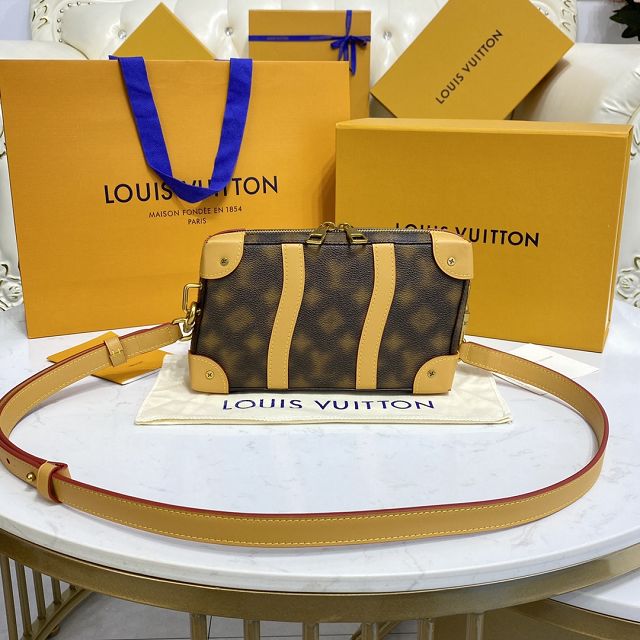 2022 Louis vuitton original monogram canvas soft trunk M81580