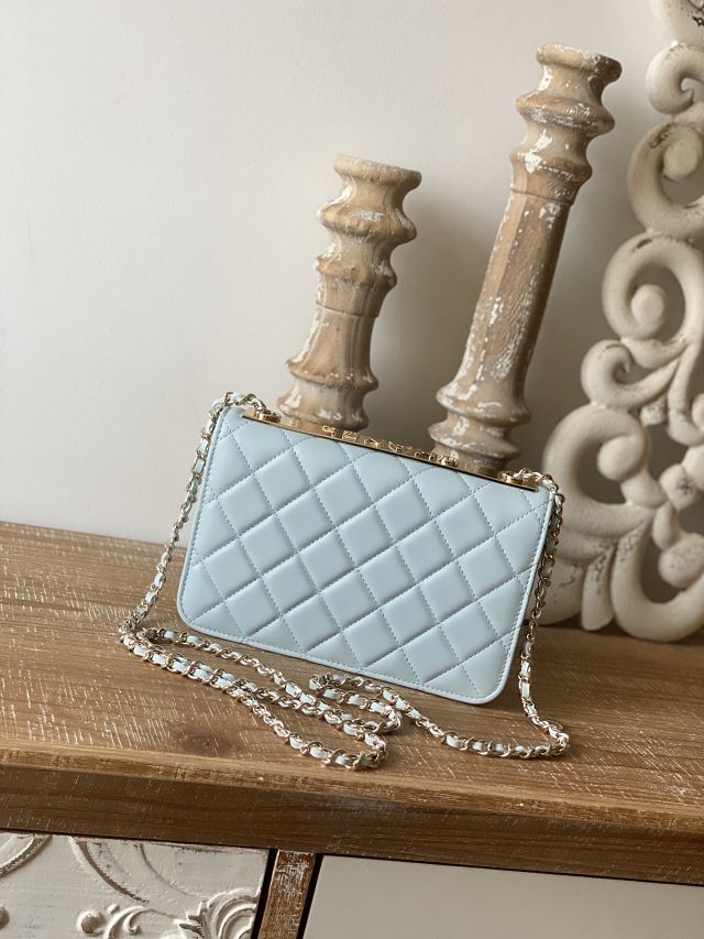 CC original lambskin wallet on chain A80982 light blue