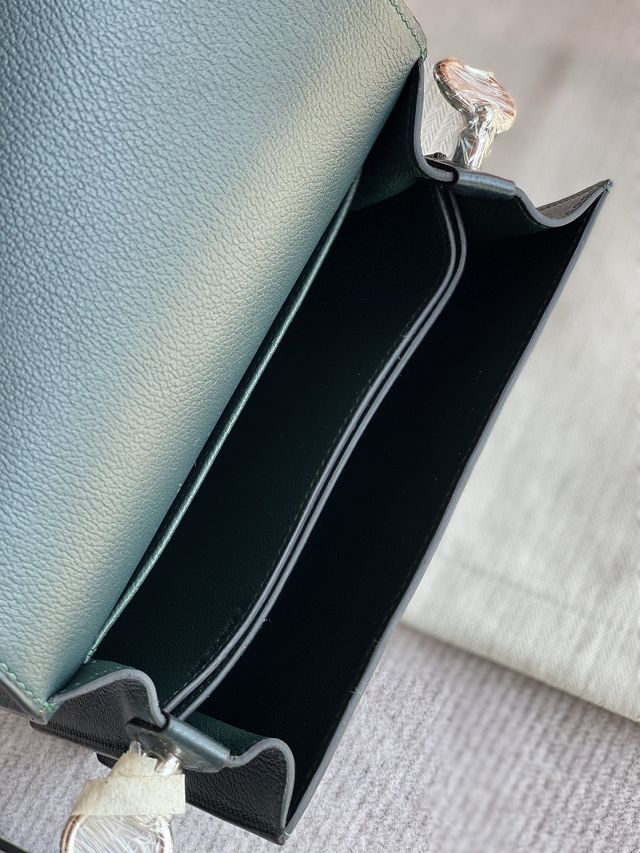 Hermes original evercolor leather roulis bag R18 vert cypres