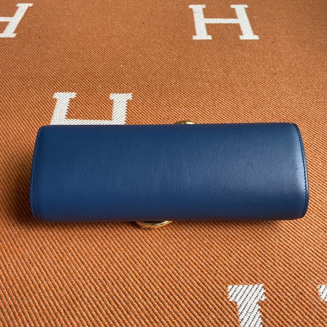 Hermes original swfit leather egee clutch E001 navy blue