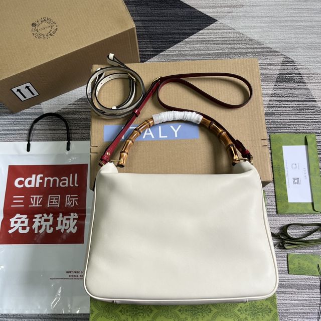 2023 GG original calfskin large diana shoulder bag 746245 white