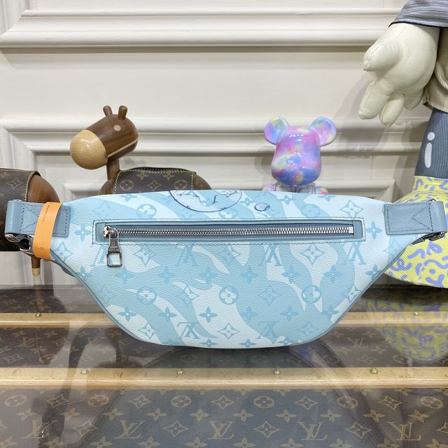 Louis vuitton original monogram canvas discovery bumbag M22576 light blue