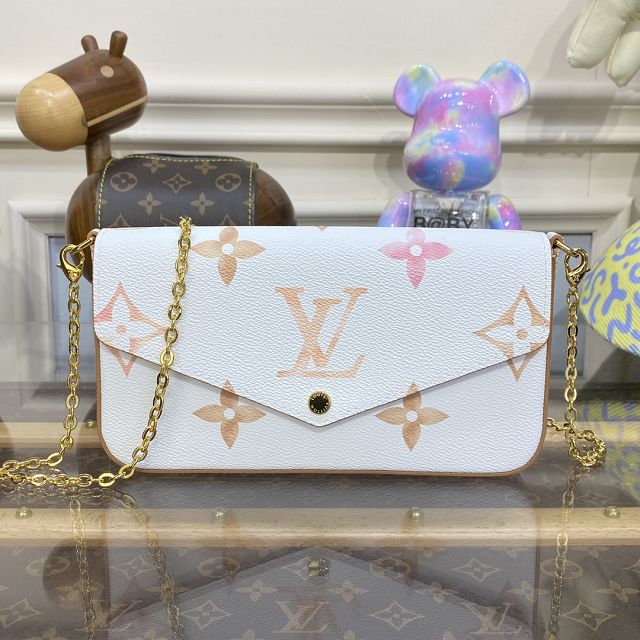 Louis vuitton original monogram canvas pochette felicie M82520 white